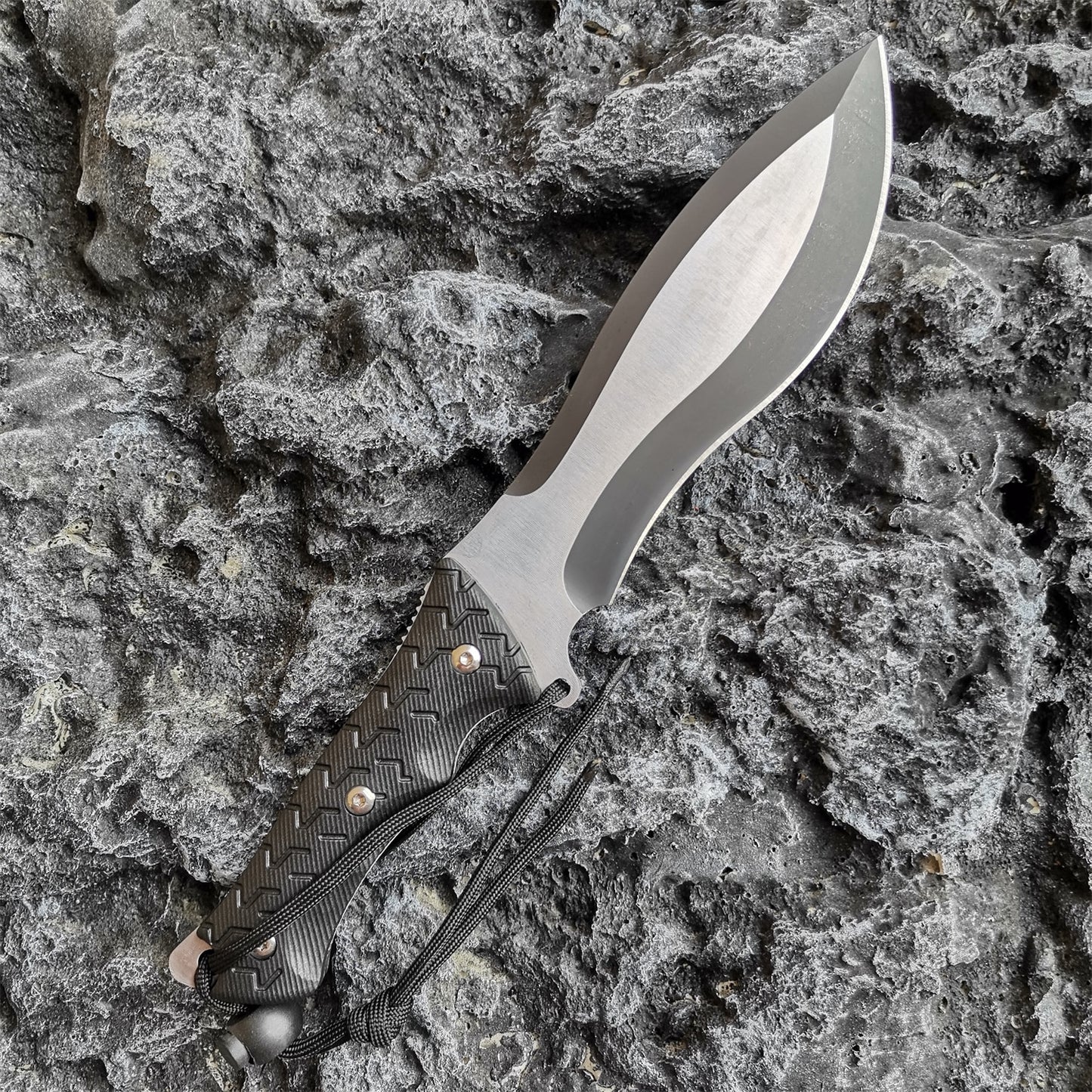 WildGuard Outdoor Straight Knife